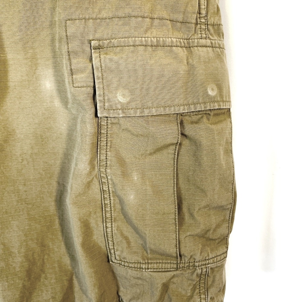 Levi's Cargo Shorts Mens 38 Green Ripstop Multi Pocket Utility Outdoor Casual - Picture 11 of 11